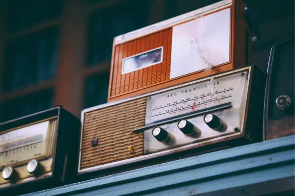 REPARAR RADIO ANTIGUAS GRANADA